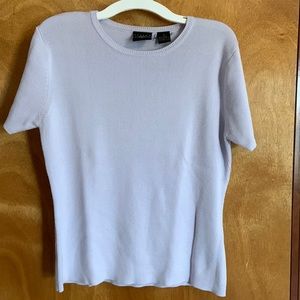 Short sleeve sweater lilac size medium